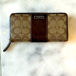 Coach jacquard print wallet with dark brown leather accents